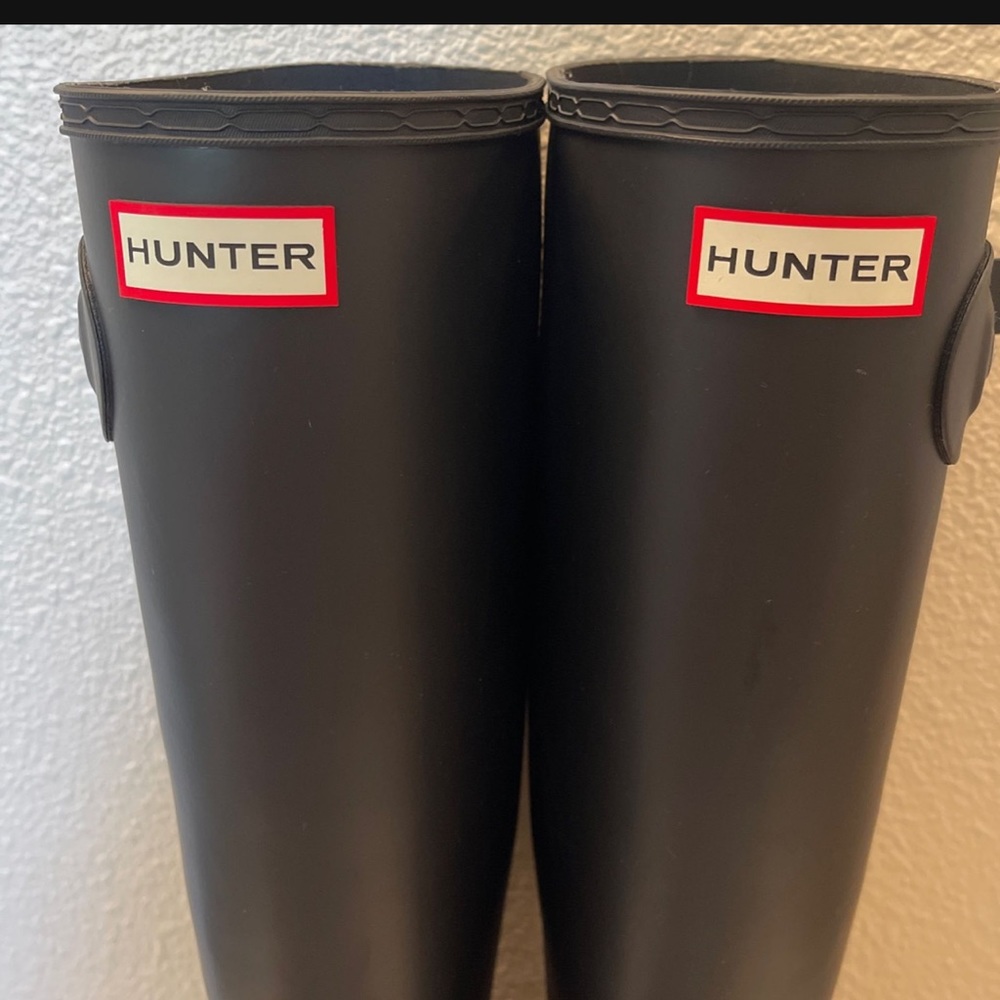 Black HUNTER boots size 9